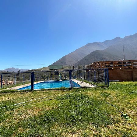 Cabanas Vicuna Cielo De Peralillo - Valle De Elqui Εξωτερικό φωτογραφία