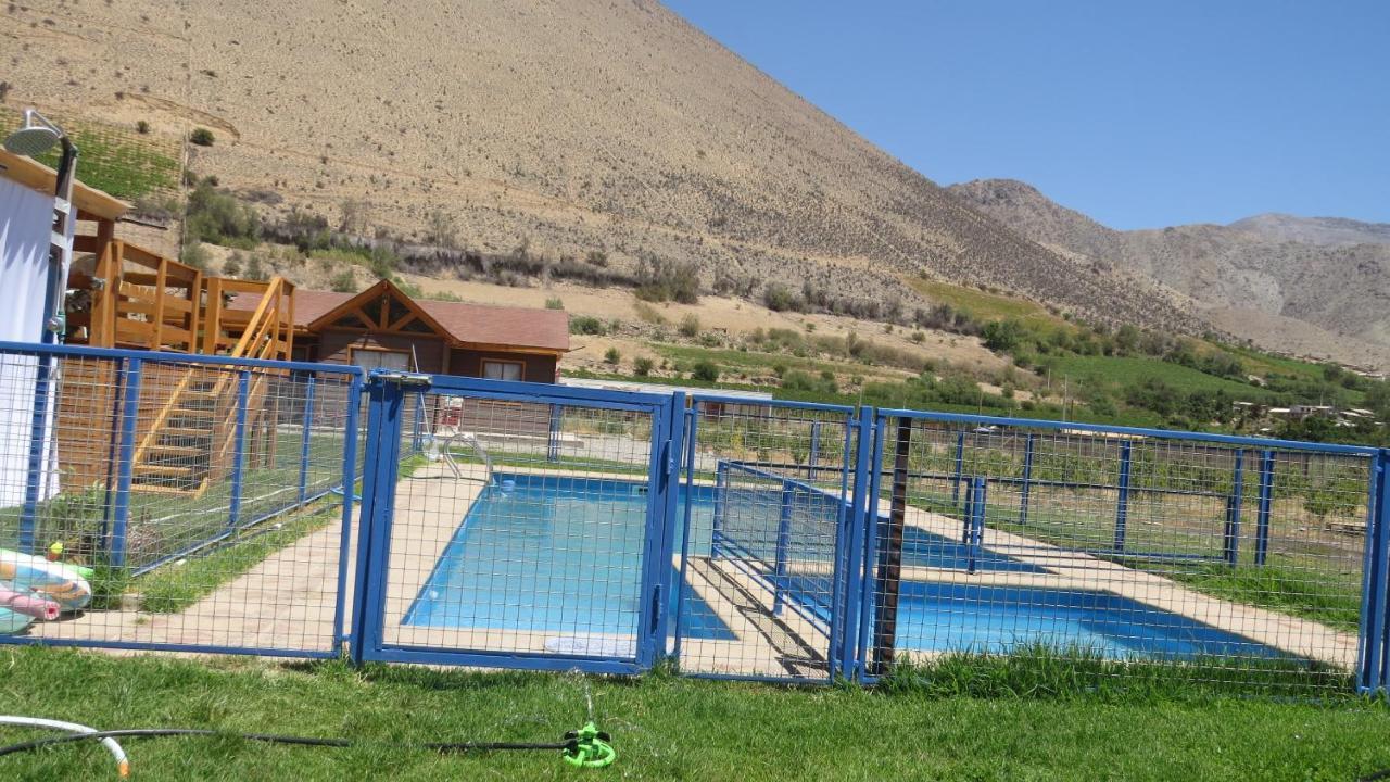 Cabanas Vicuna Cielo De Peralillo - Valle De Elqui Εξωτερικό φωτογραφία