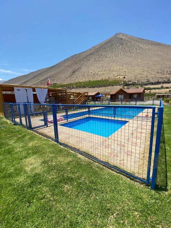 Cabanas Vicuna Cielo De Peralillo - Valle De Elqui Εξωτερικό φωτογραφία