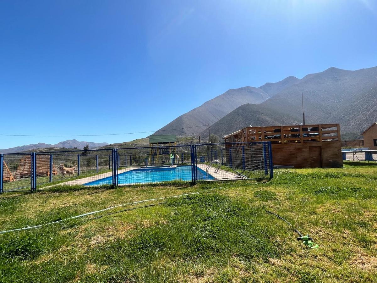 Cabanas Vicuna Cielo De Peralillo - Valle De Elqui Εξωτερικό φωτογραφία